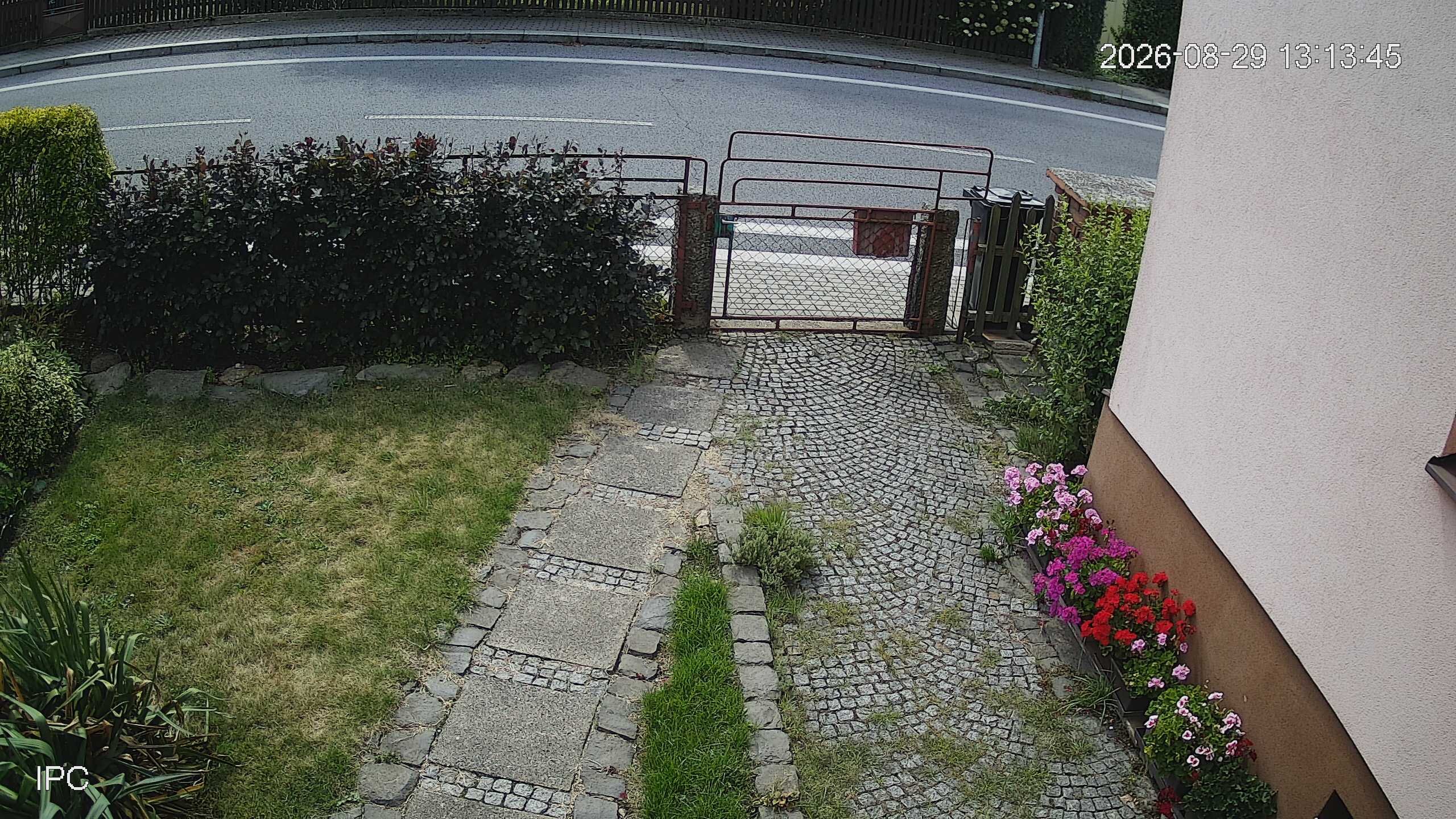 Capture